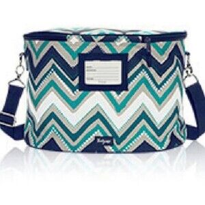 Thirty One Family Fun Adjustable Strap Thermal Tote Bag In Dotty Chevron